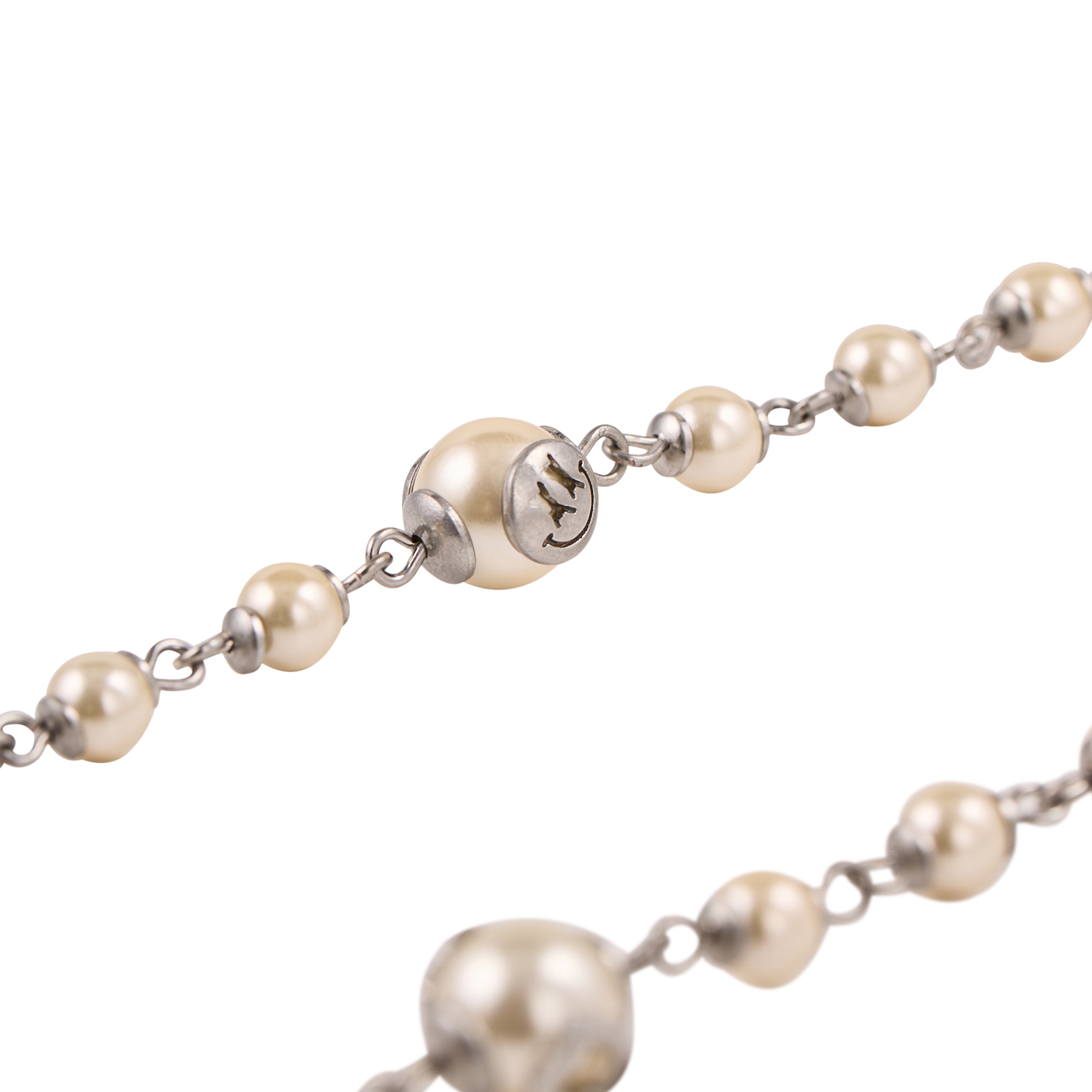 Pearl Wallet Chain – Capsule NYC
