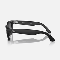 Meta Wayfarer Sunglasses | Black/Polar Gradient