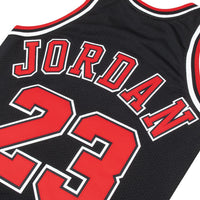 Michael Jordan 97/98 Auth Chicago Bulls Jersey | Black - Capsule NYC